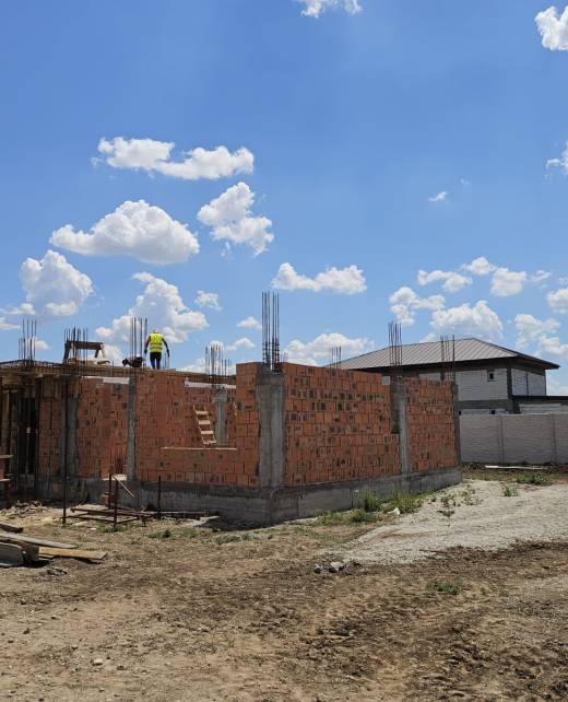 WhatsApp Image 2024-06-12 at 15.03.37